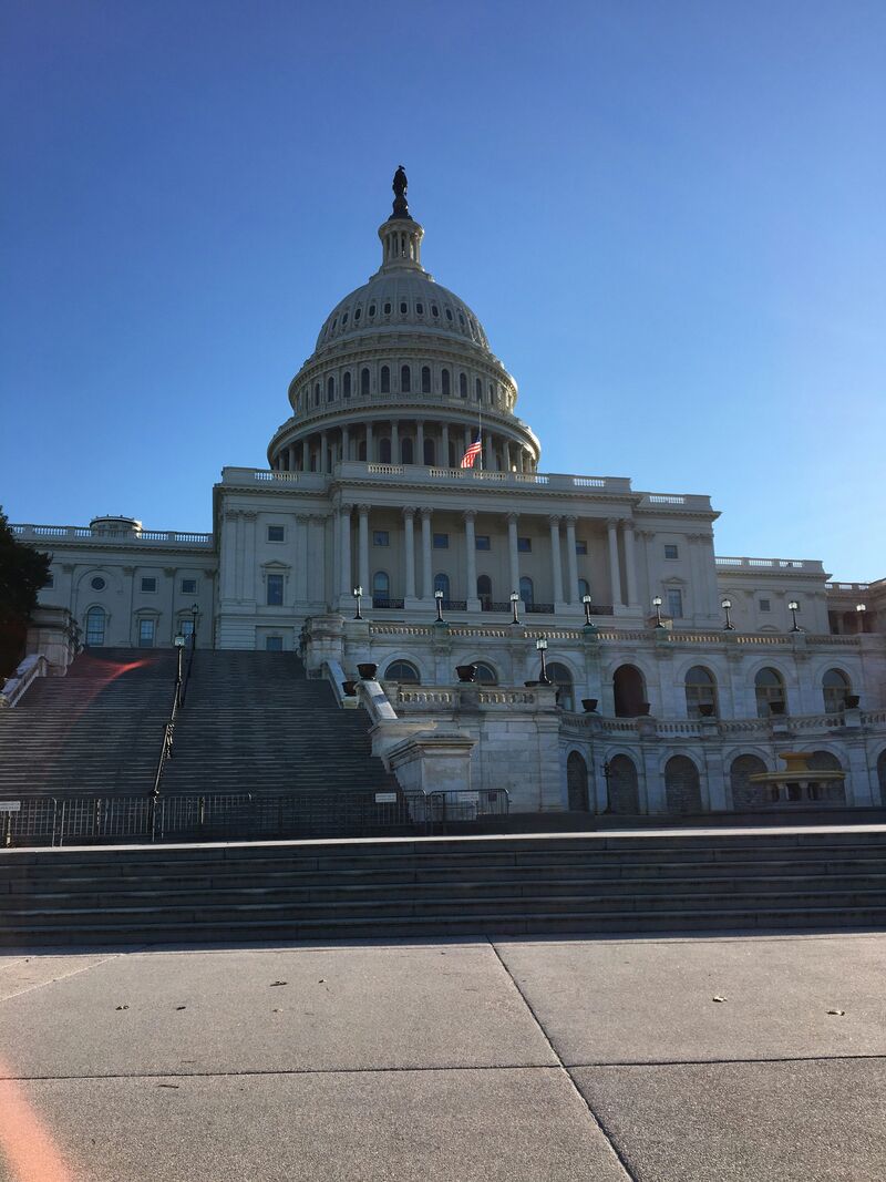 Congressional Building in broad daylight 