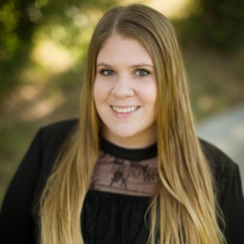 Emily Shuman Headshot
